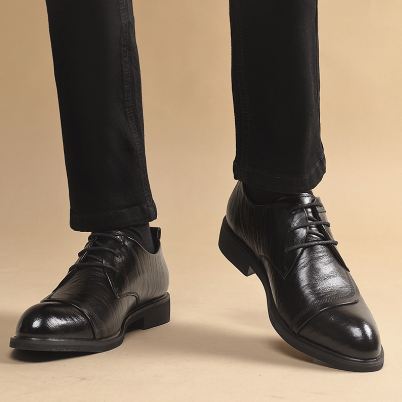 Men Formal Wear Dress - Skórzane oksfordki z metalowymi nitami, sznurowane,